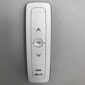 Motorisation solaire Somfy de 4 volets roulants à Amareins